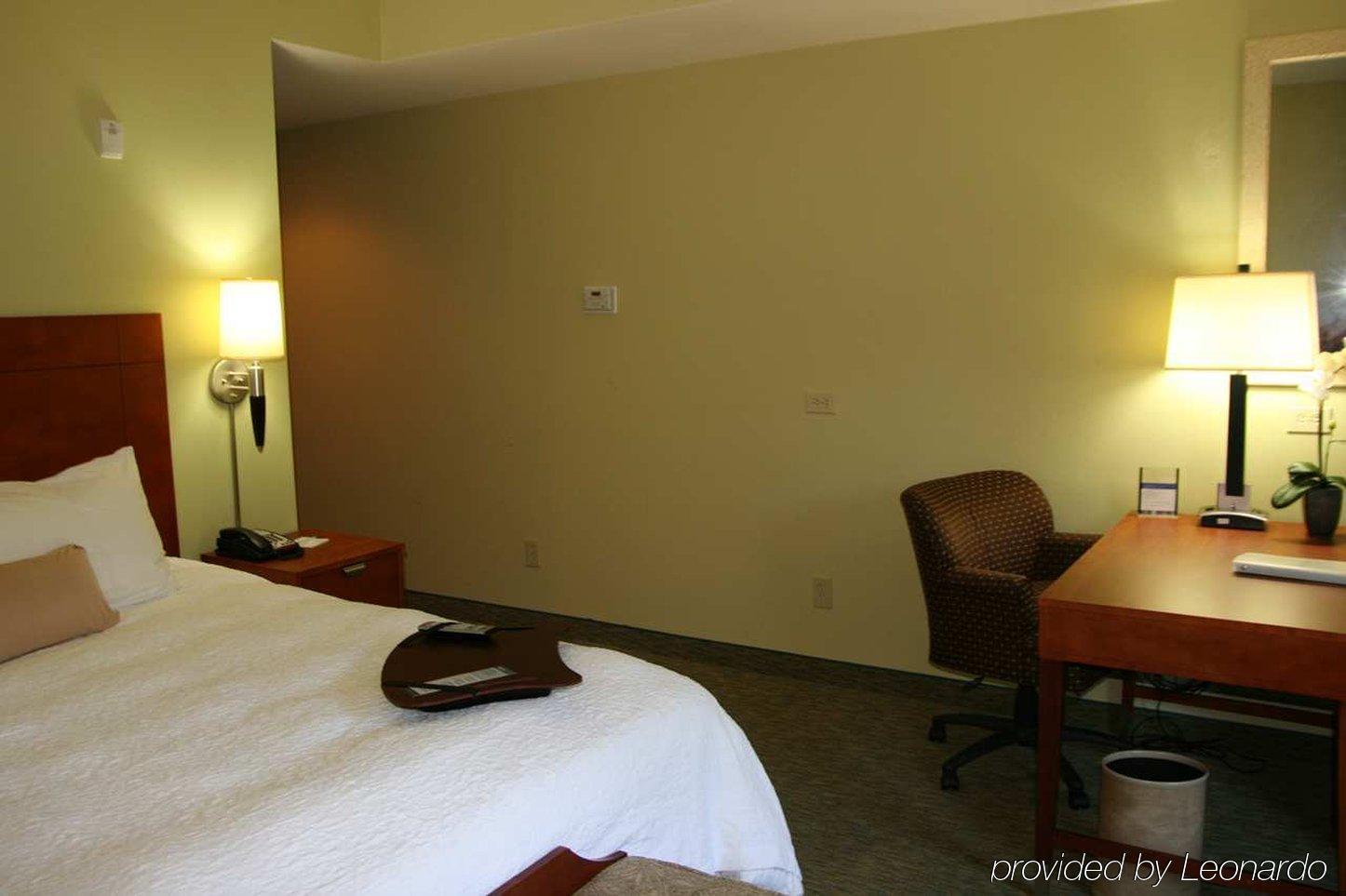 Hampton Inn & Suites Birmingham Airport Area Irondale Chambre photo