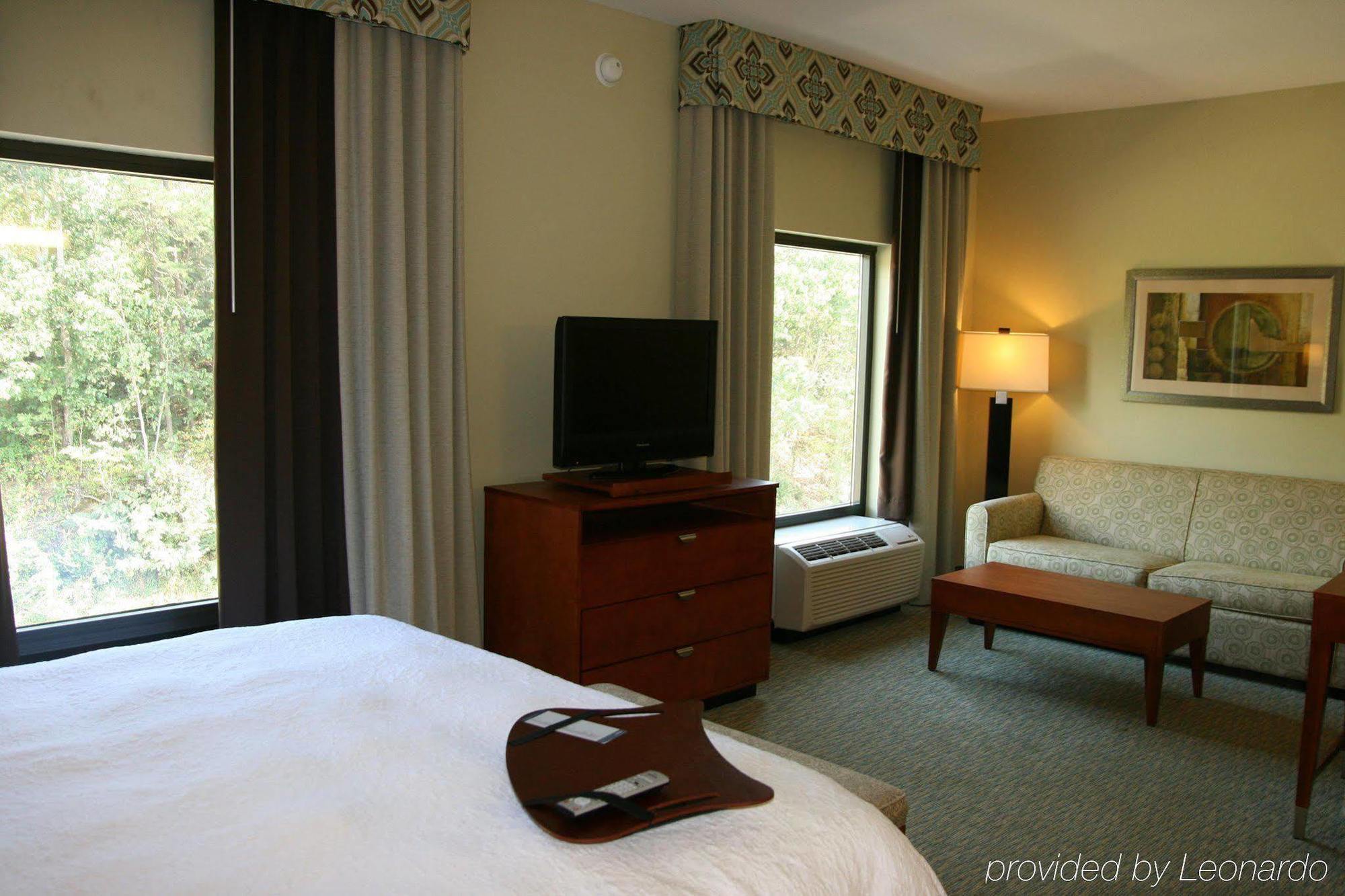 Hampton Inn & Suites Birmingham Airport Area Irondale Chambre photo